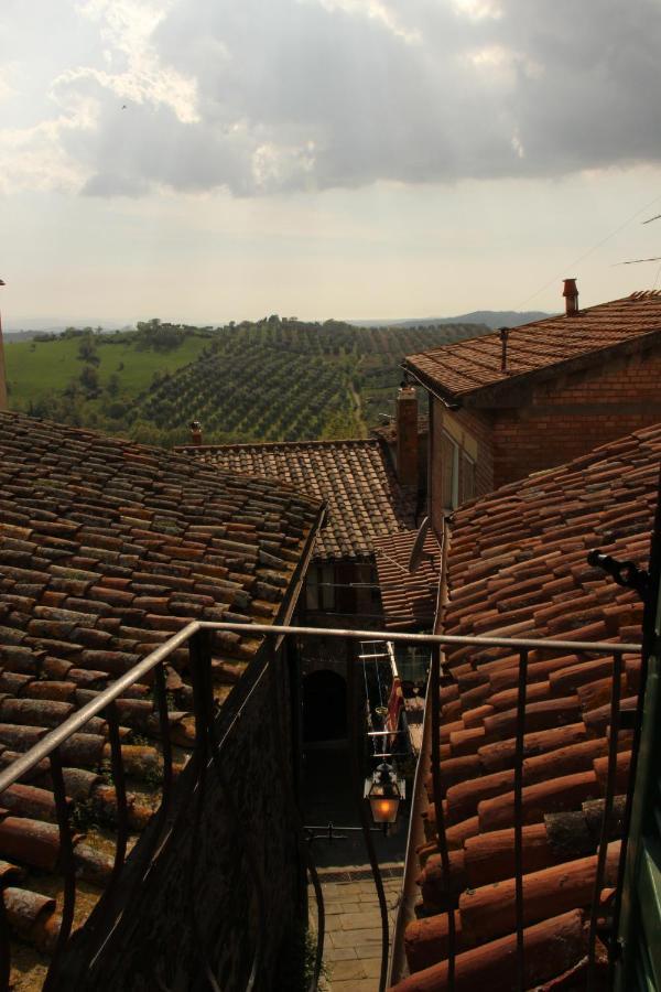 Trilocale Nel Centro Storico Apartman Montemerano Kültér fotó